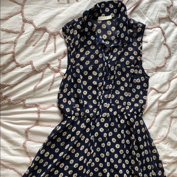 Summer dress - Picture 2 of 6